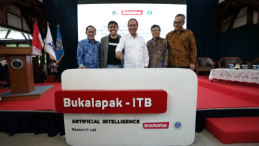 Peresmian Bukalapak-ITB Artificial Intelligence and Cloud Computing.