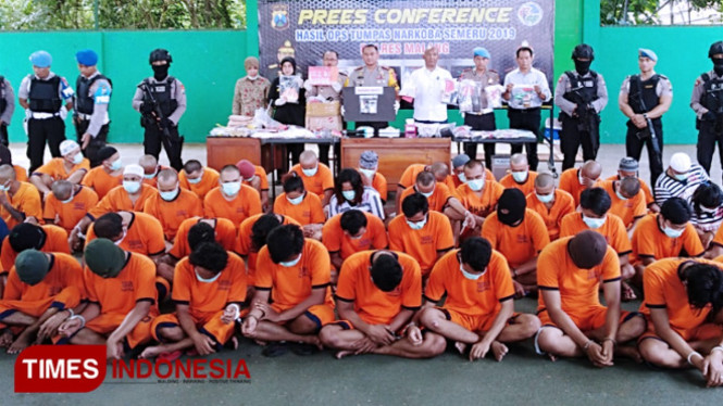 Kapolres Malang pada saat rilis Operasi Tumpas Narkoba Semeru 2019 (FOTO: Binar Gumilang/TIMES Indonesia)