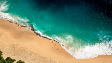 Pantai di Bali.