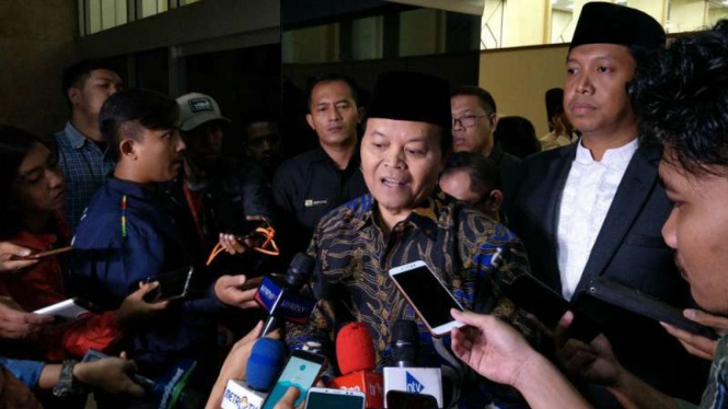 Wakil Ketua Majelis Syuro PKS Hidayat Nur Wahid di kompleks Parlemen, Jakarta, Kamis, 14 Februari 2019.