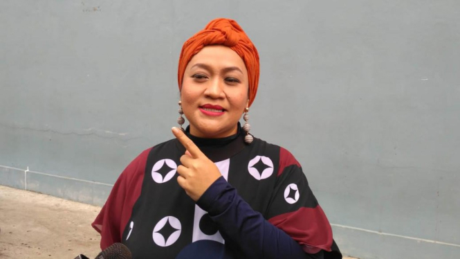 Tike Priatnakusumah