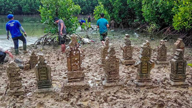 Penemuan makam kuno di Aceh.