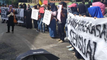 Aliansi Masyarakat Tolak Kekerasan Seksual menggelar demonstrasi 