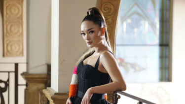 Zaskia Gotik.