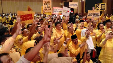 Ketum Golkar Airlangga Hartarto di Lombok, NTB