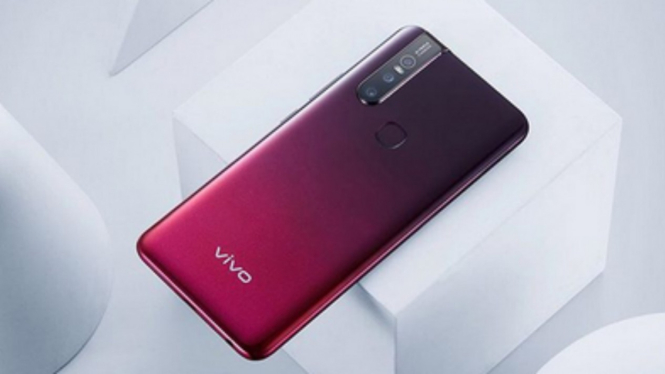 Vivo V15.
