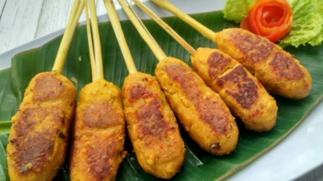 Sate lilit tempe.