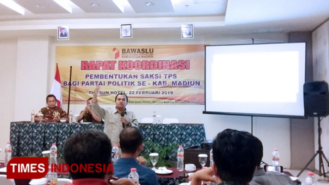 Perwakilan Bappilu parpol di Kabupaten Madiun mengikuti rakor pembentukan saksi yang digelar Bawaslu setempat. (FOTO: Yupi Apridayani/TIMES Indonesia)
