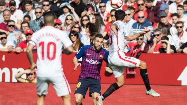 Duel Sevilla vs Barcelona.
