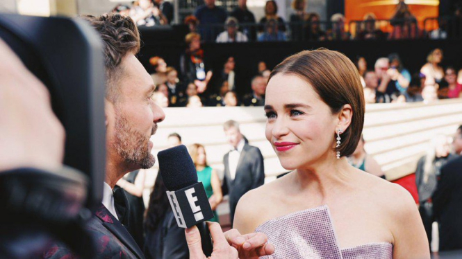 Ryan Seacret dan Emilia Clarke