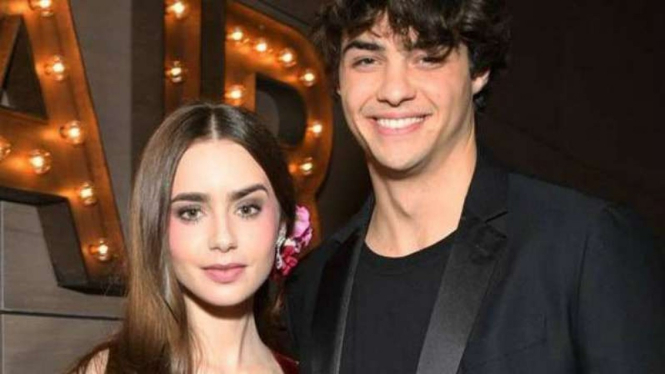 Lily Collins dan Noah Centineo
