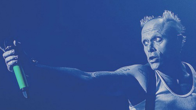 Vokalis The Prodigy, Keith Flint.
