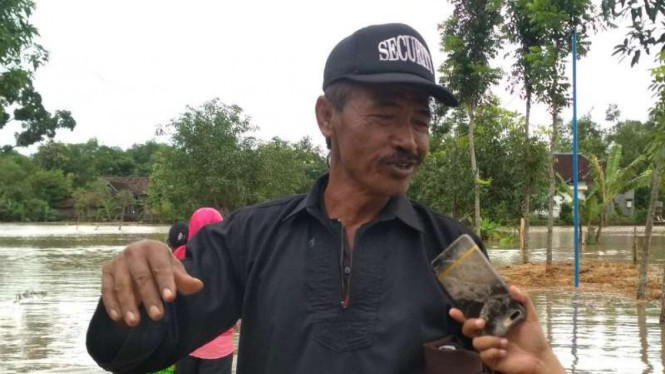 Paikun, warga Desa Jeruk Gulung, Madiun.