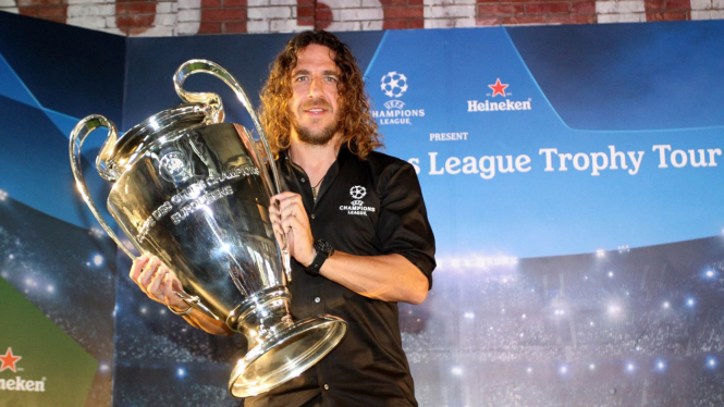 Carles Puyol Kawal Tur Trofi Liga Champions di Indonesia