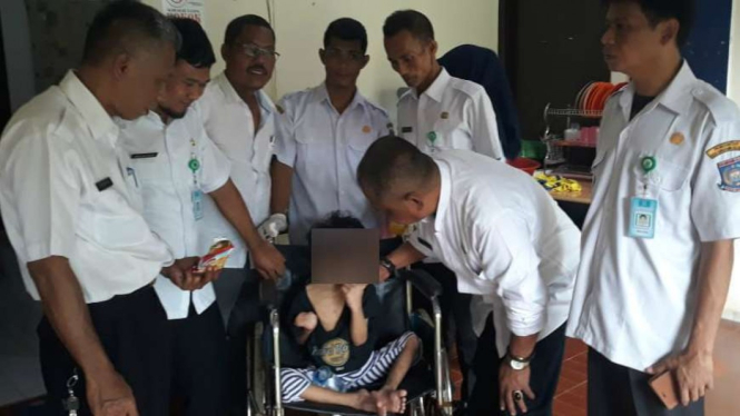 Bocah 10 tahun dipasung oleh orangtua