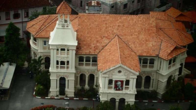 Outlet KFC  di Penang, Malaysia 