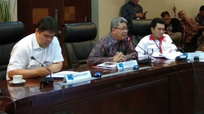 Deputi Bidang Koordinasi Kebudayaan Kemenko PMK, Nyoman Shuida (tengah).