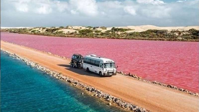 Danau MacDonnel Australia 