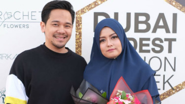 CR by Tika Ramlan
