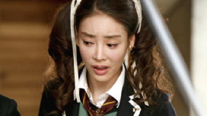 Jang Ja Yeon