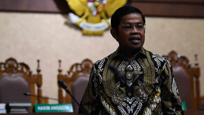 Terdakwa kasus dugaan suap proyek PLTU Riau-1 Idrus Marham.