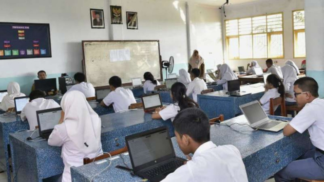 Pelaksanaan UNBK di Makassar, Senin 1 April 2019