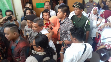 Sidang Gugatan Aset First Travel Berakhir Ricuh