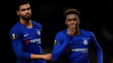 Bintang muda Chelsea, Ruben Loftus-Cheek (kiri) & Callum Hudson-Odoi (kanan)