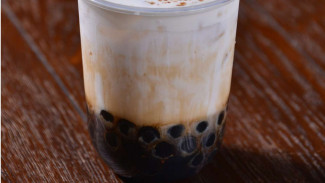 Takut Corona, Beli Bubble Tea Harus Jarak 1,5 Meter dan Cek Suhu Tubuh