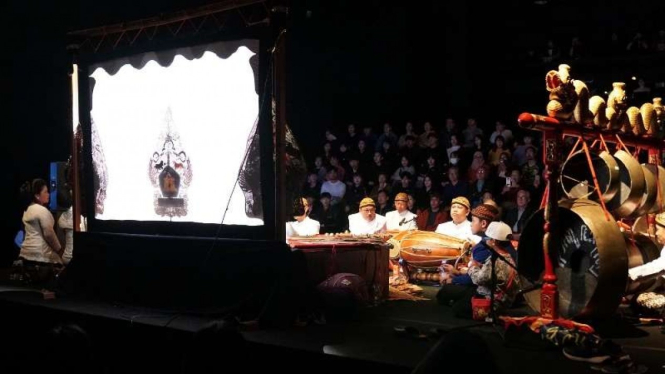 Pertunjukan Wayang kulit di Korea Selatan