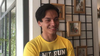 Jefri Nichol Terharu Bisa Ikut Main Film Habibie dan Ainun 3