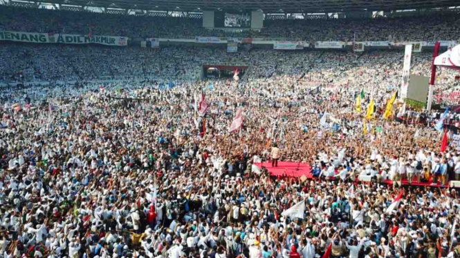 Kampanye Akbar Prabowo-Sandi di Stadion Utama Gelora Bung Karno Jakarta, 7 April 2019.
