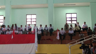 Tribun atas Gedung Bazul Asyhab masih tampak bangku kosong di kampanye Jokowi di Sukabumi, Kamis, 11 April 2019.