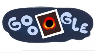 Doodle Google edisi Foto Lubang Hitam