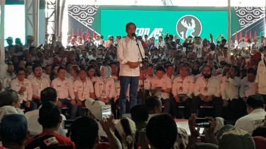 Joko Widodo orasi politik di Sentul, Bogor, Jawa Barat.
