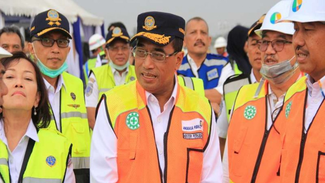 Menteri Perhubungan Budi Karya Sumadi di Bandara Soekarno-Hatta