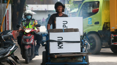Distribusi Logistik Hasil Pemilu