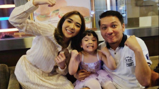 Gading dan Gisel Kompak Rayakan Ulang Tahun Gempi yang ke-5