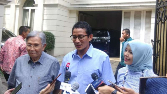 Kwik Kian Gie kunjungi Sandiaga Uno