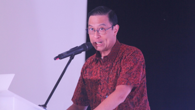 Thomas Lembong atau Tom Lembong