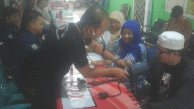 PPK Kecamatan di Kota Jambi Cek Kesehatan saat rekapitulasi suara.