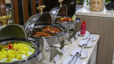 Menu buka puasa di Hotel 88 Kedoya.