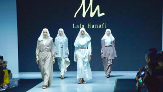 Desainer Lala Hanafi Tampilkan Nuansa Yunani Kuno di MUFFEST 2019