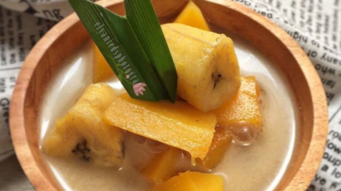 Kolak pisang dan ubi