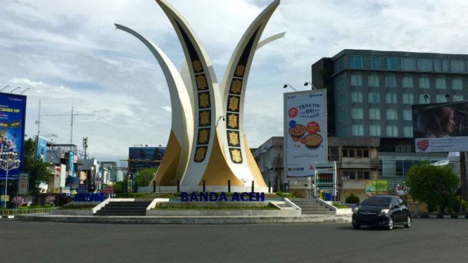 Simpang Lima Banda Aceh