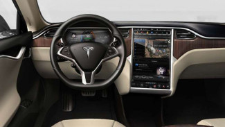 Teknologi Layar Sentuh di Mobil Disebut Berlebihan