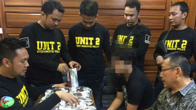 WN China bawa 19 kantong sabu dari Amerika ditangkap.