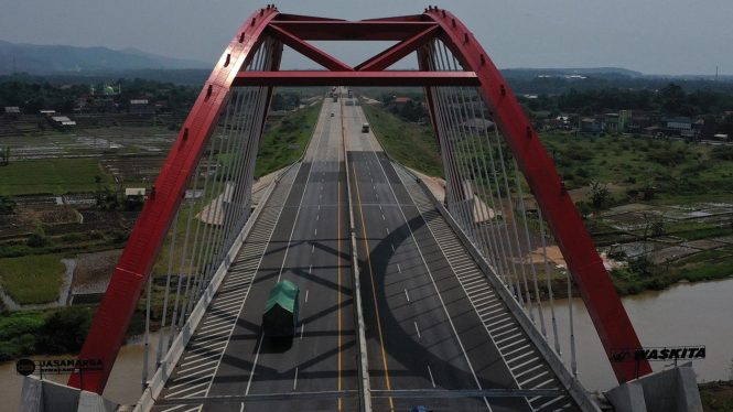 Jembatan Kali Kuto, Jalur Mudik Tol Trans Jawa
