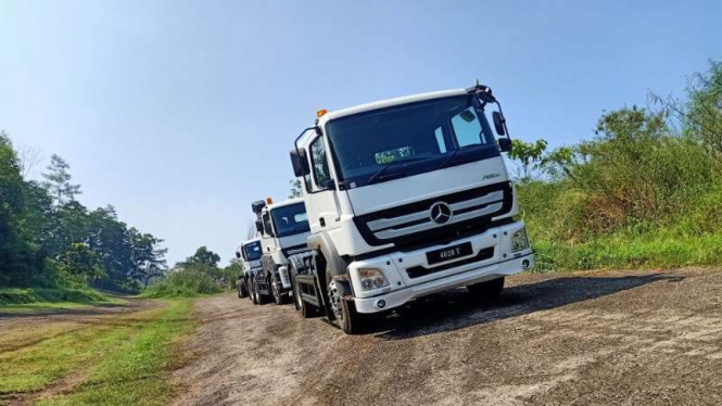 Mercedes-Benz Axor Test Drive