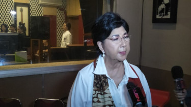 Aktris senior Titiek Puspa